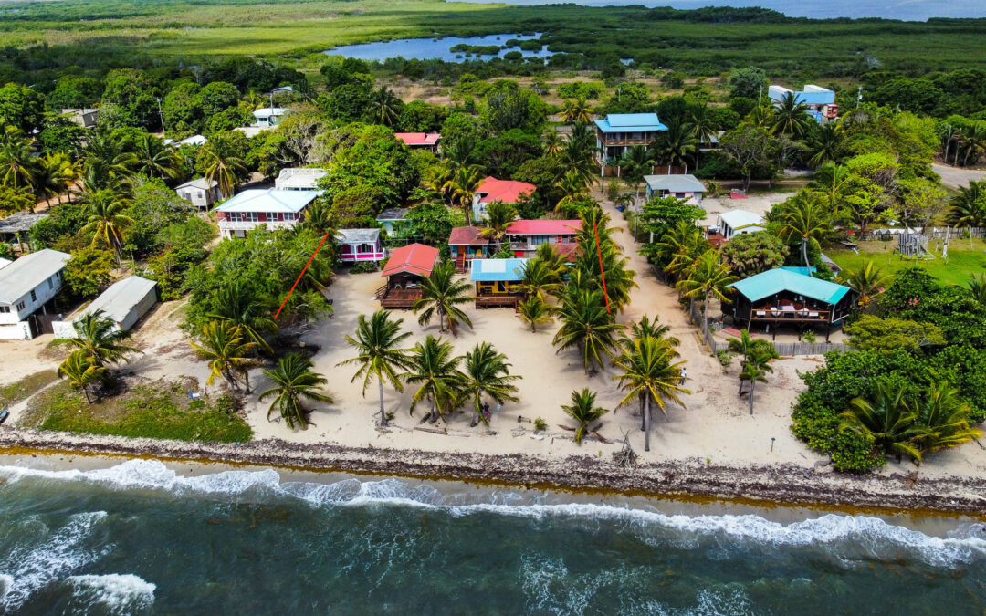 Beach Lodge W/ 120 FT Of Beachfront