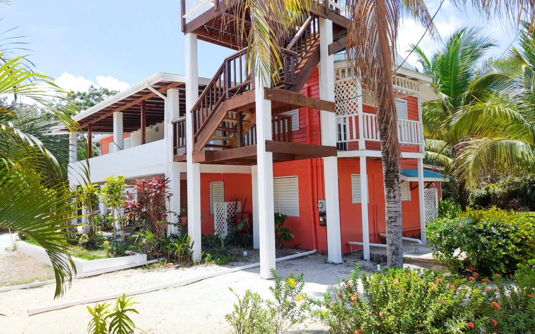 Caribbean Retreat in North Placencia Village